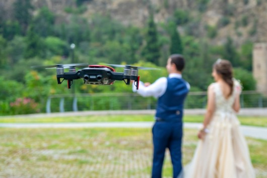 drone al matrimonio